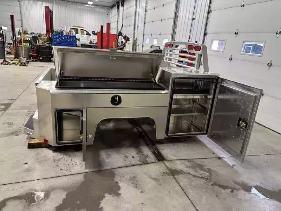 New Martin Truck Bodies Aluminum Gooseneck Service Body DRW 8' SMOOTH APPEARANCE