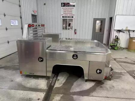 New Martin Truck Bodies Aluminum Gooseneck Service Body DRW 8' SMOOTH APPEARANCE