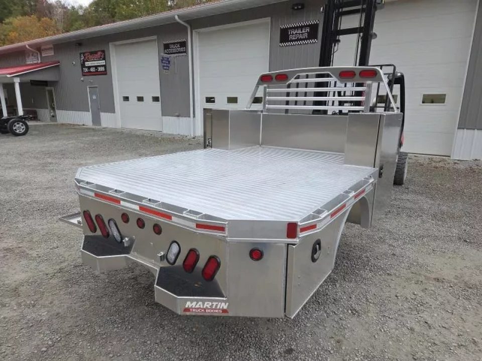 New Martin Truck Bodies 84x104 SBV Flatbed SRW Longbed
