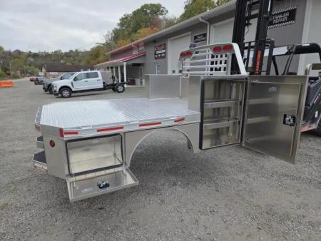 New Martin Truck Bodies 84x104 SBV Flatbed SRW Longbed