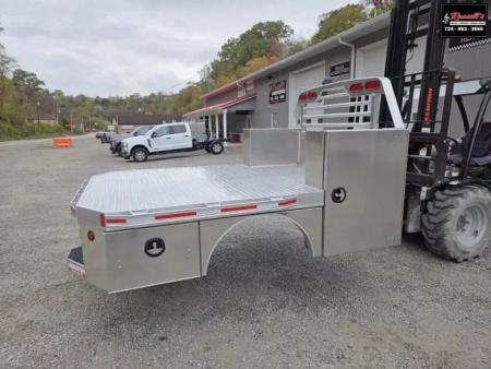 New Martin Truck Bodies 84x104 SBV Flatbed SRW Longbed