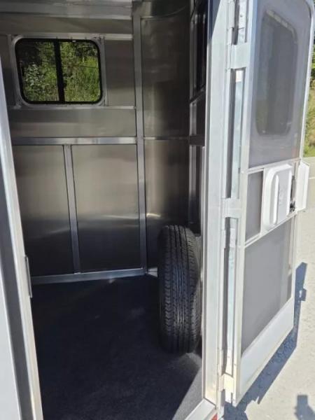 New 2026 Adam ALUMINUM 2 Horse Straight Load WITH RAMP