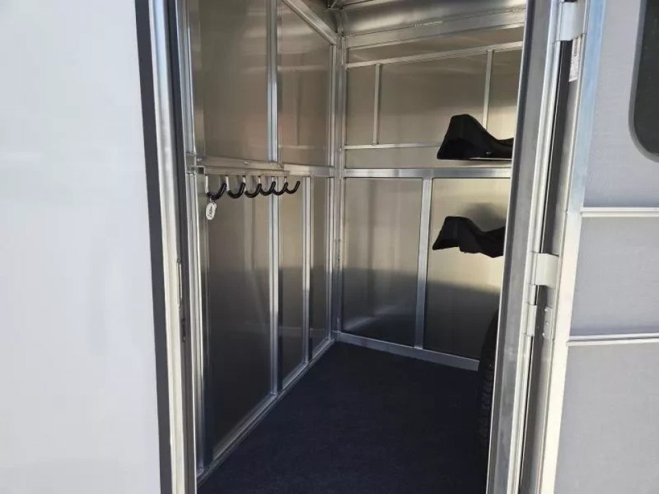 New 2026 Adam ALUMINUM 2 Horse Slant FULL WINDOW PACKAGE