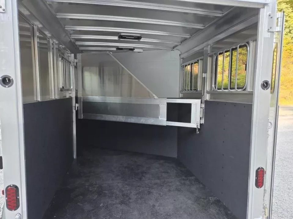 New 2026 Adam ALUMINUM 2 Horse Slant FULL WINDOW PACKAGE