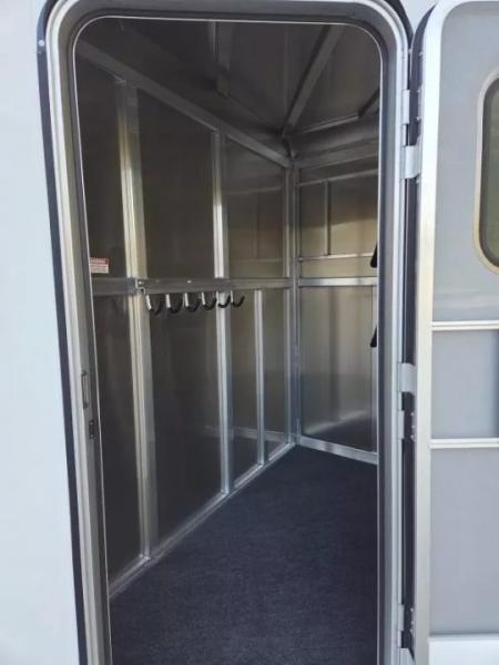 New 2026 Adam ALUMINUM 2 Horse Slant FULL WINDOW PACKAGE