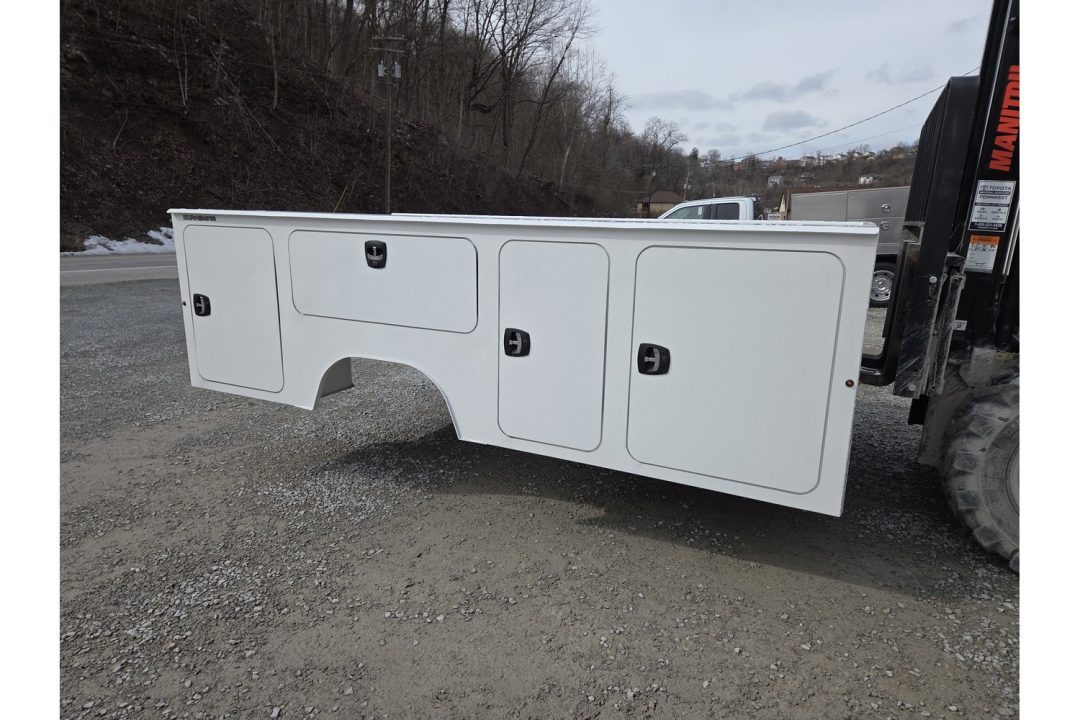 New Dura Mag Truck Bodies S-Series Aluminum Service Body 84"ca Cab and Chassis DRW INTERNAL MASTER LOCK
