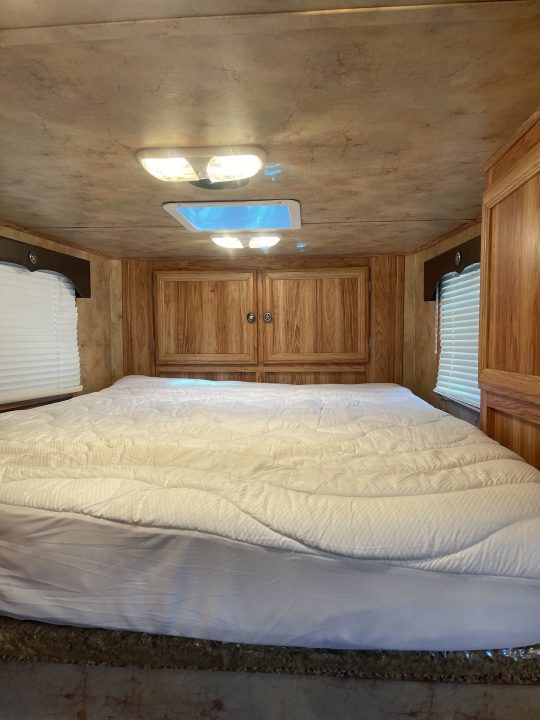 Used 2010 Exiss Trailers 6306 Horse Trailer