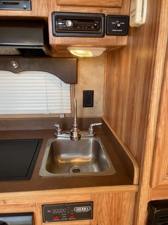Used 2010 Exiss Trailers 6306 Horse Trailer