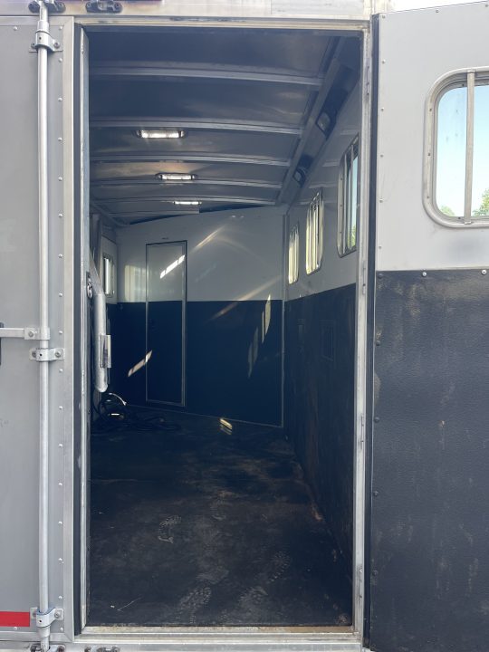 Used 2010 Exiss Trailers 6306 Horse Trailer