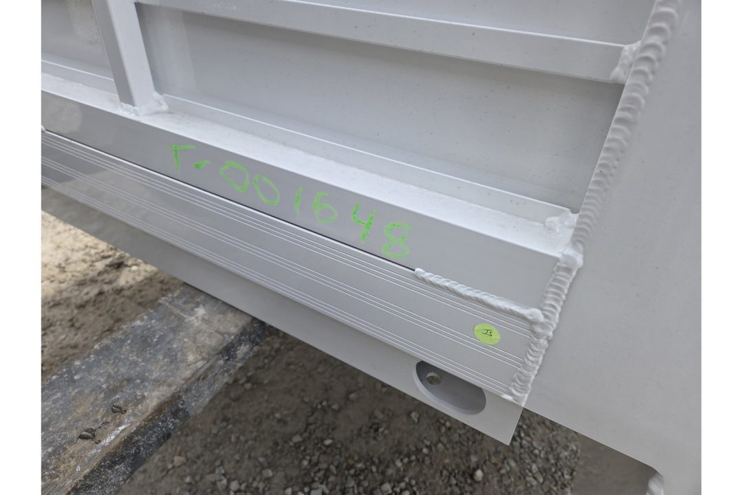 New Dura Mag Truck Bodies S-Series Aluminum Service Body White SRW IML