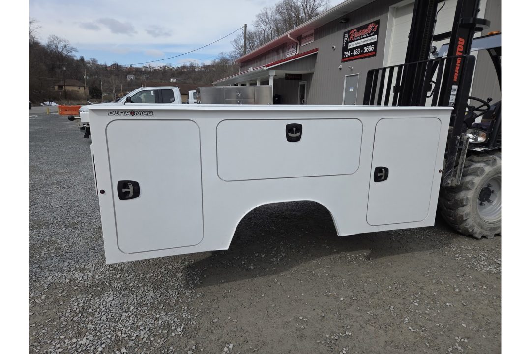 New Dura Mag Truck Bodies S-Series Aluminum Service Body White SRW IML