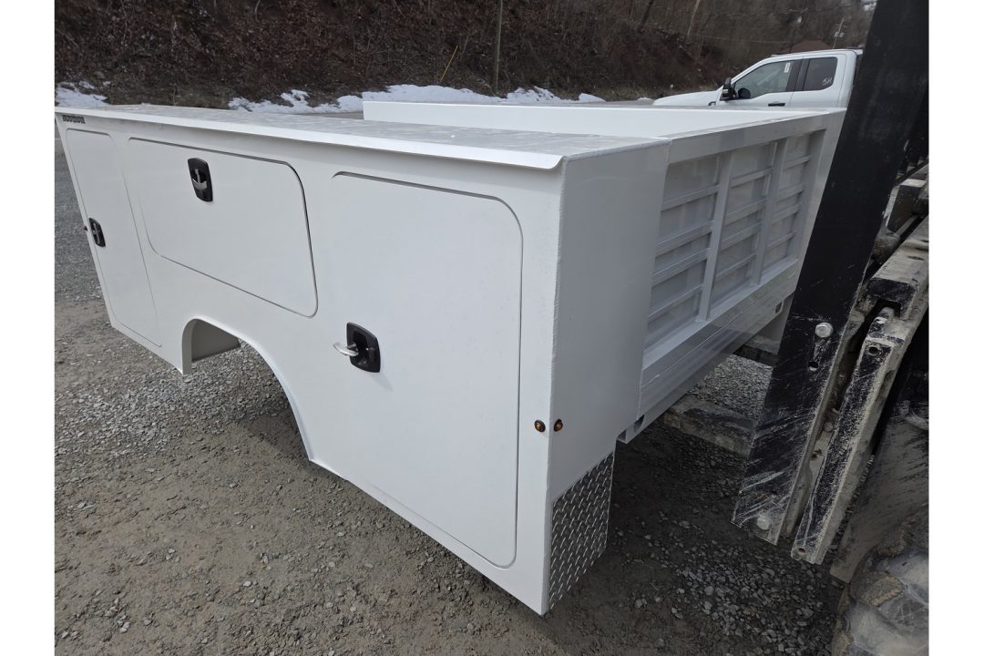 New Dura Mag Truck Bodies S-Series Aluminum Service Body White SRW IML