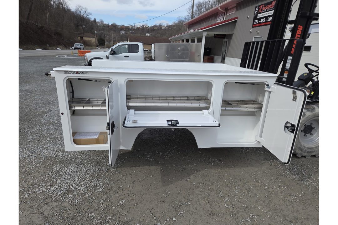 New Dura Mag Truck Bodies S-Series Aluminum Service Body White SRW IML