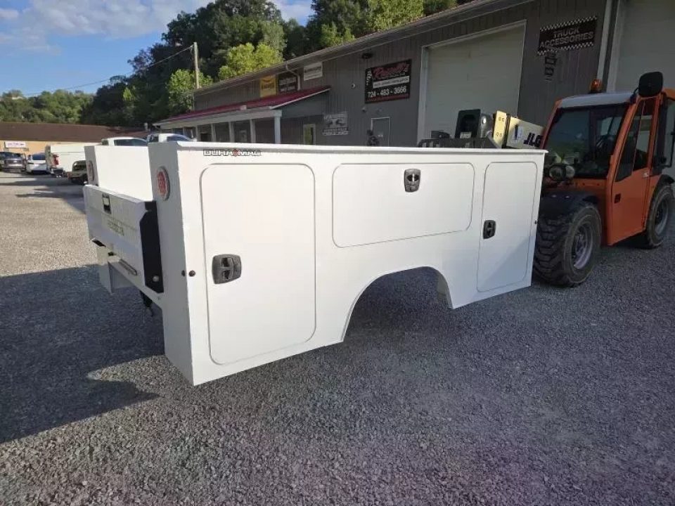New Dura Mag Truck Bodies S-Series Aluminum Service Body White SRW