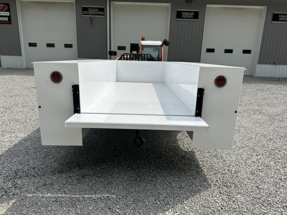 New Dura Mag Truck Bodies S-Series Aluminum Service Body 84"ca Cab and Chassis DRW