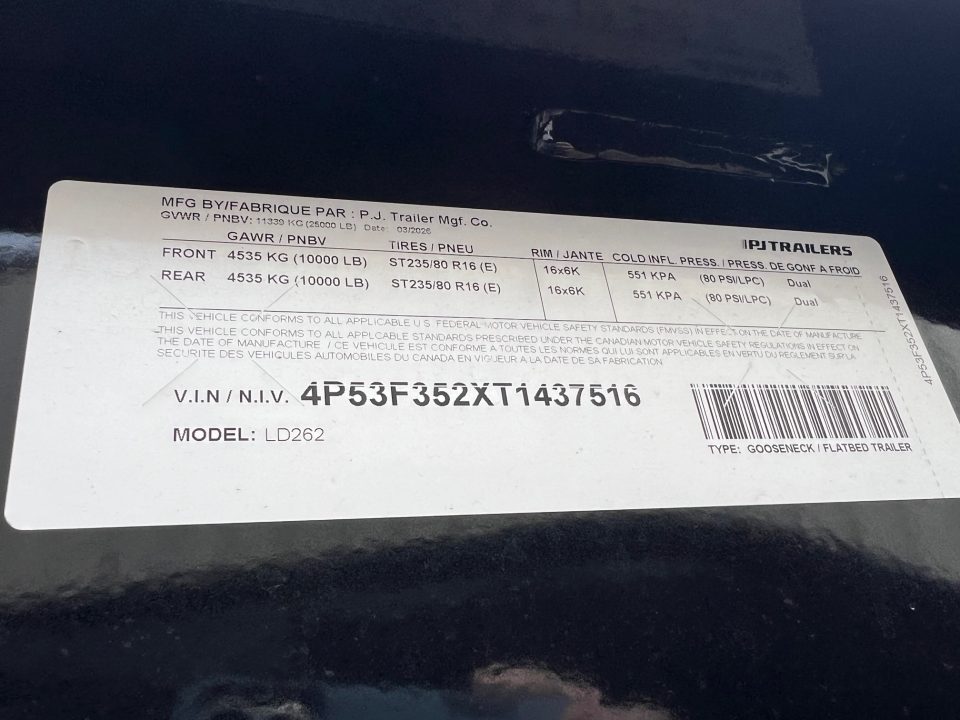 New 2026 PJ Trailers 26 Gooseneck LD Tandem Dual Flatbed Trailer