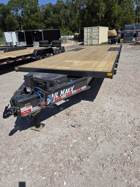 2026 Trail Maxx photo 3
