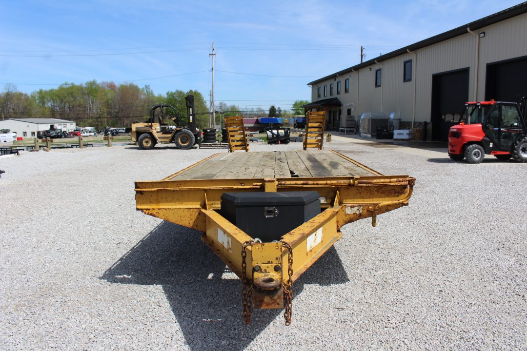 New 2005 Hurst 8.5' x 20'+5' - Deckover Trailer - 25,900# GVW