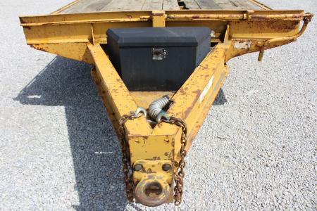 New 2005 Hurst 8.5' x 20'+5' - Deckover Trailer - 25,900# GVW