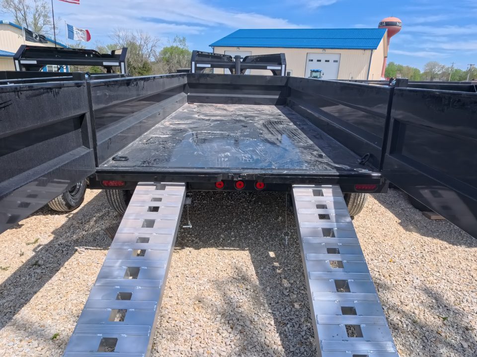 New 2026 Iron Bull 83x16 DTG Dump Trailer Gooseneck with 3) 7K Axles, 3)Elec. Brakes F-Adj. Telescopic Cylinder, 10 Ply Tires