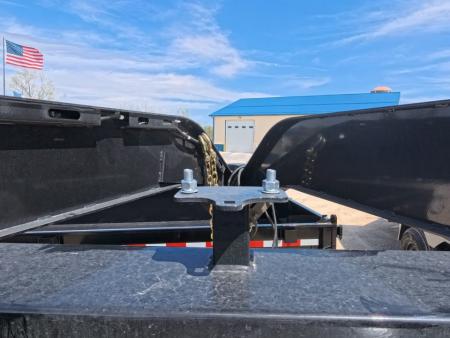 New 2026 Iron Bull 83x16 DTG Dump Trailer Gooseneck with 3) 7K Axles, 3)Elec. Brakes F-Adj. Telescopic Cylinder, 10 Ply Tires