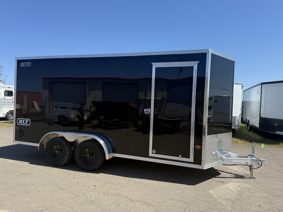 2026 E-Z Hauler EZEC