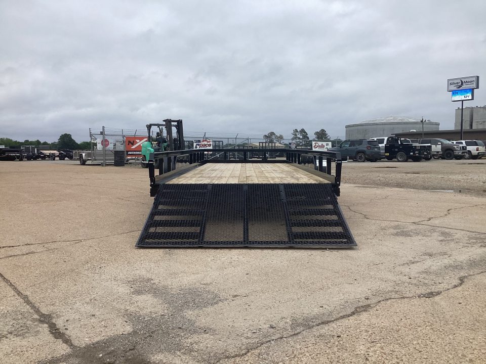 New 2026 Sure-Trac 82x20 (10K) Tandem Axle Utility Trailer