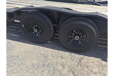 Used 2023 Trail Maxx Trailers 40 Ft. Gooseneck Hot shot Trailer 14000LB Capacity, E Track & a Winch