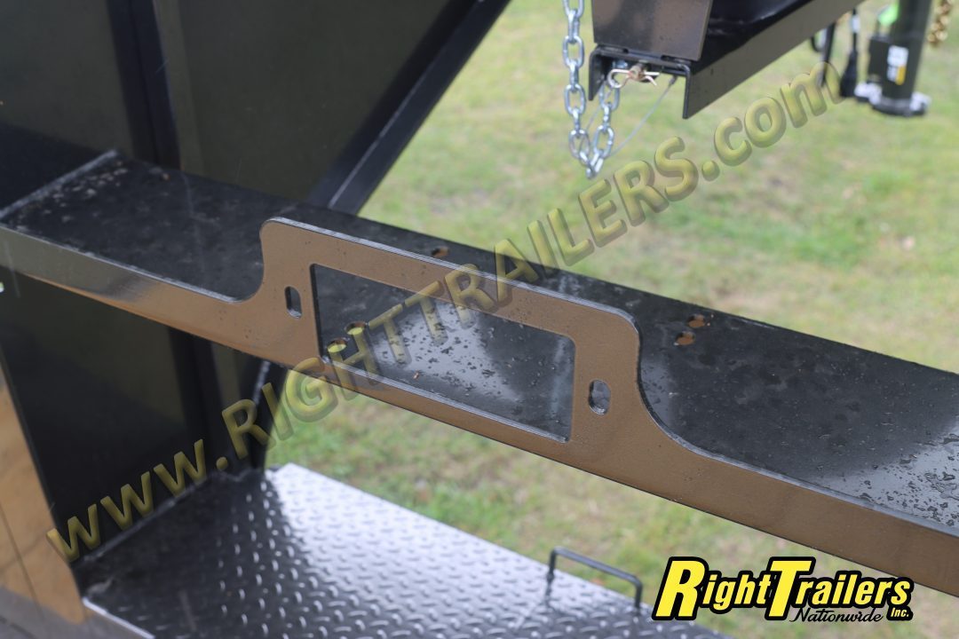 New 2027 8.5X40 MAXX-D GOOSENECK EQUIPMENT TRAILER