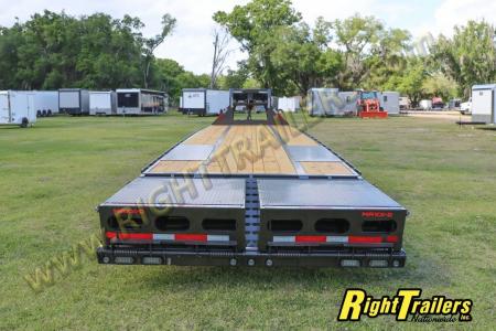 New 2027 8.5X40 MAXX-D GOOSENECK EQUIPMENT TRAILER