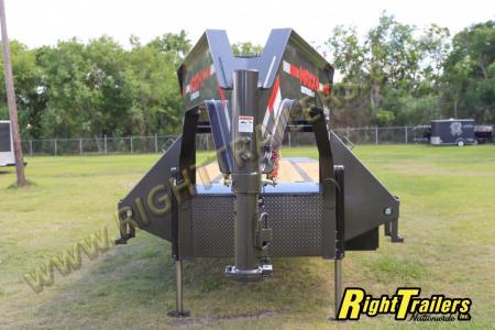 New 2027 8.5X40 MAXX-D GOOSENECK EQUIPMENT TRAILER