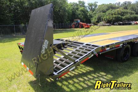 New 2027 8.5X40 MAXX-D GOOSENECK EQUIPMENT TRAILER