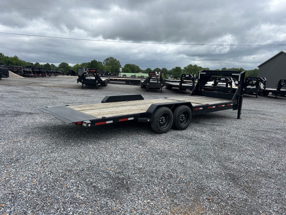 Used 2023 MAXXD 83" X 24' 16k Gooseneck Tilt Trailer