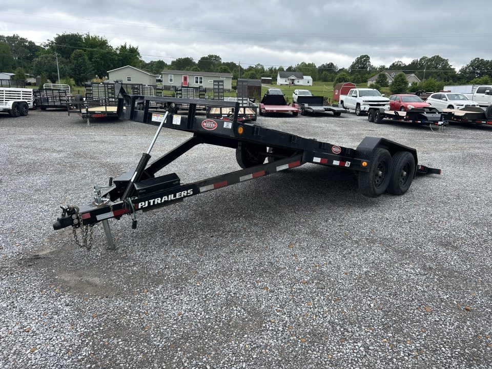 Used 2023 PJ Trailers 83"X20' 10K GVWR Tilt Trailer