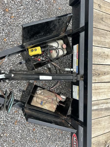 Used 2023 PJ Trailers 83"X20' 10K GVWR Tilt Trailer