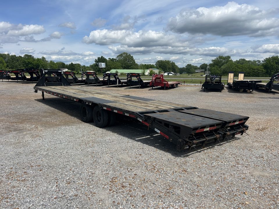 Used 2023 RawMaxx 102"X40' 22K GVWR Gooseneck Flatbed Trailer