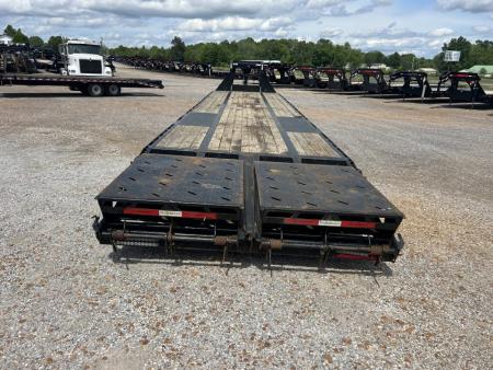 Used 2023 RawMaxx 102"X40' 22K GVWR Gooseneck Flatbed Trailer