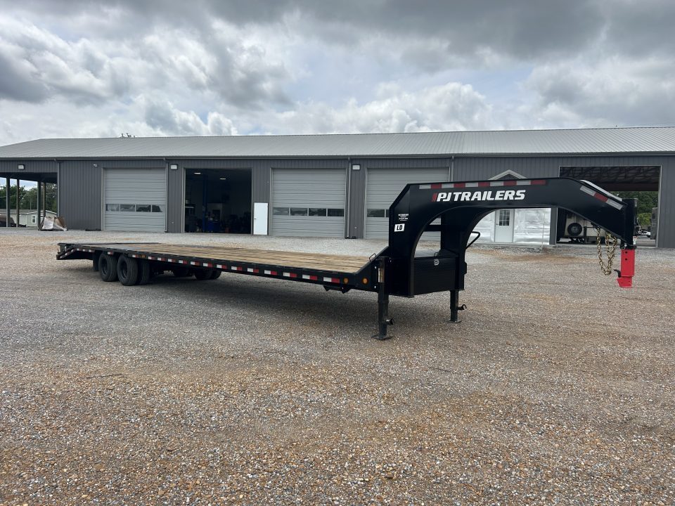 Used 2024 PJ 102"X40' 25K GVWR Gooseneck Flatbed Trailer