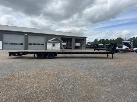 Used 2024 PJ 102"X40' 25K GVWR Gooseneck Flatbed Trailer