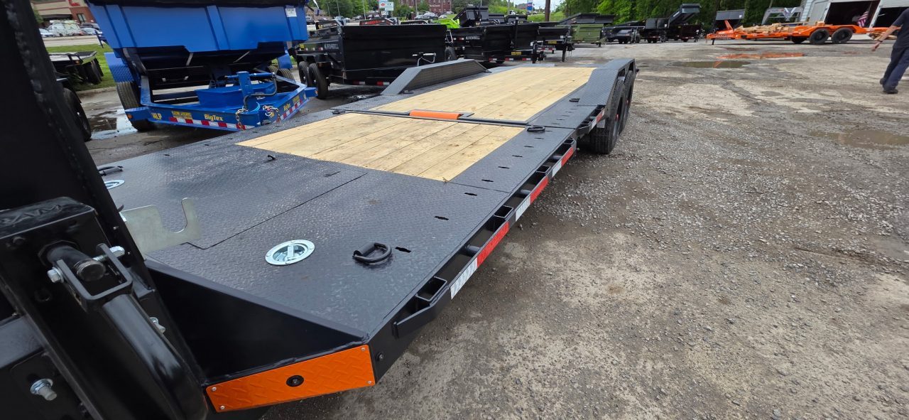 New 2026 RawMaxx GTX20GN20K 16+4 18PLY Equipment Trailer