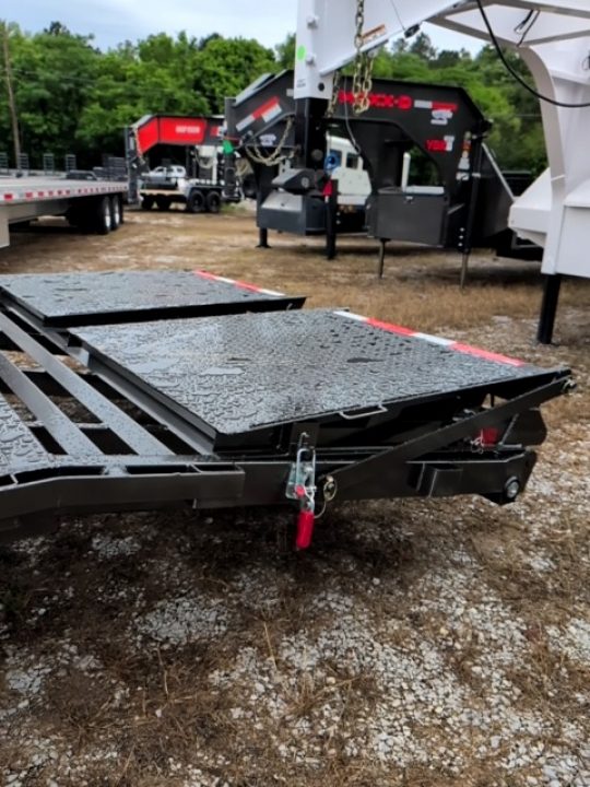 New 2027 MAXX-D H9X 22K Equipment Trailer