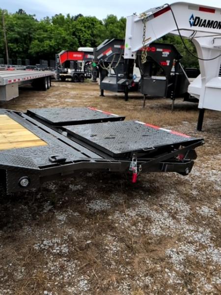 New 2027 MAXX-D H9X 22K Equipment Trailer