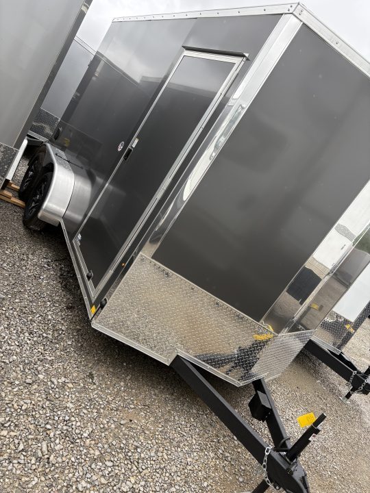 New 2026 Cargo Express	7 x 14 EX DLX Flat Top V-Nose 7K Cargo / Enclosed Trailer