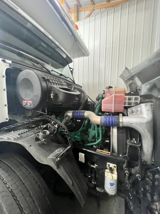 Used 2009 Renegade 14' Single Axle Toter
