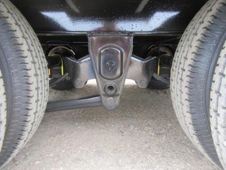 New 2026 32' PJ Low-Pro Gooseneck Trailer - 12k Axles