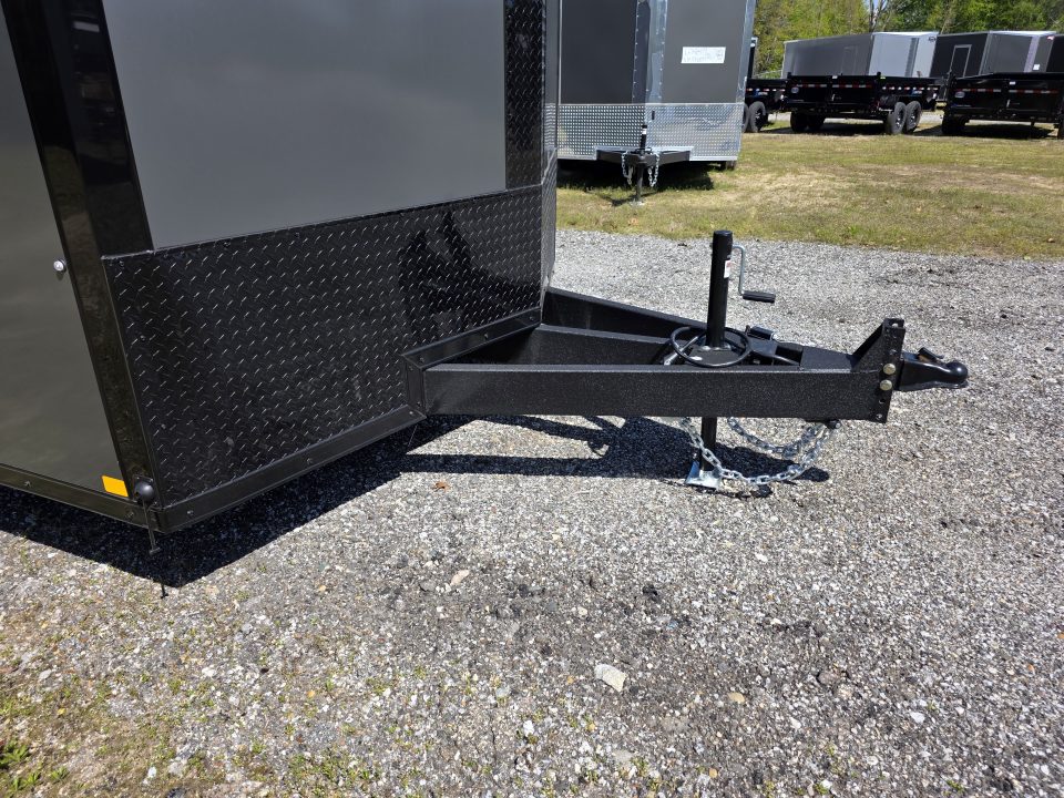 New 2026 Formula Trailers 8.5X24 SCREWLESS EXTERIOR BLACKOUT 7' INSIDE 10K GVWR Cargo / Enclosed Trailer