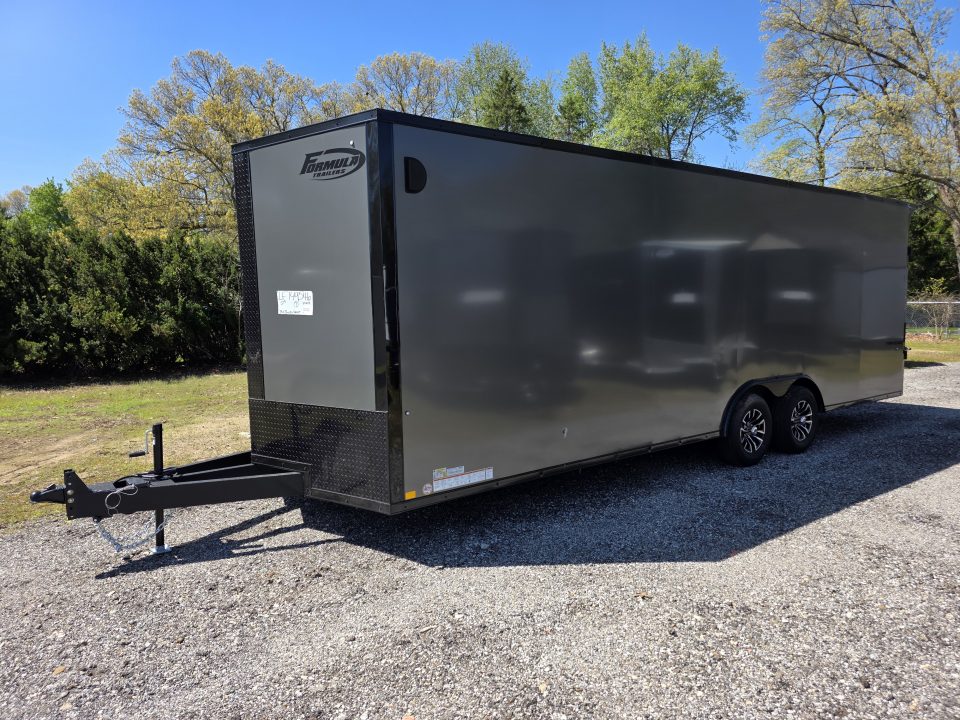 New 2026 Formula Trailers 8.5X24 SCREWLESS EXTERIOR BLACKOUT 7' INSIDE 10K GVWR Cargo / Enclosed Trailer