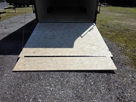 New 2026 Formula Trailers 8.5X24 SCREWLESS EXTERIOR BLACKOUT 7' INSIDE 10K GVWR Cargo / Enclosed Trailer