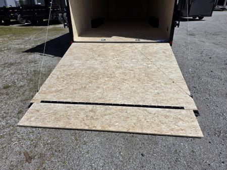 New 2026 Formula Trailers 8.5X24 SCREWLESS EXTERIOR BLACKOUT 7' INSIDE 10K GVWR Cargo / Enclosed Trailer