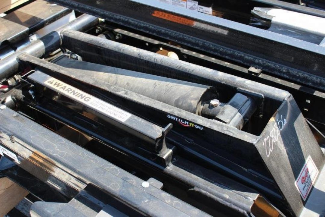 New 2026 Switch-N-Go 11-4016-15E-10T GEN II Truck Hoist - 11 foot - 84" CA